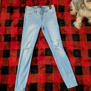 Abercrombie and fitch mid rise jegging